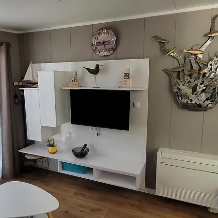 Lovely Ecolodge With Year-round Heated Pool In Charente-maritime * Ле-Мат